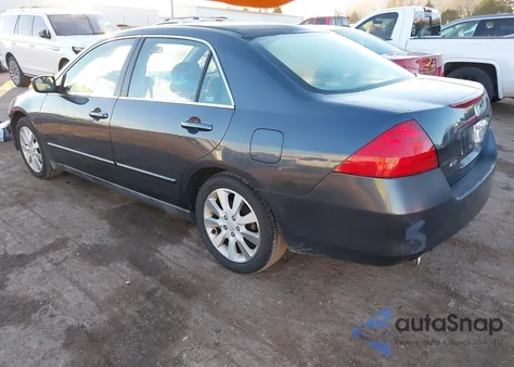2006 Honda Accord 3.0 Lx from USA, damaged, VIN 1HGCM66366A073366